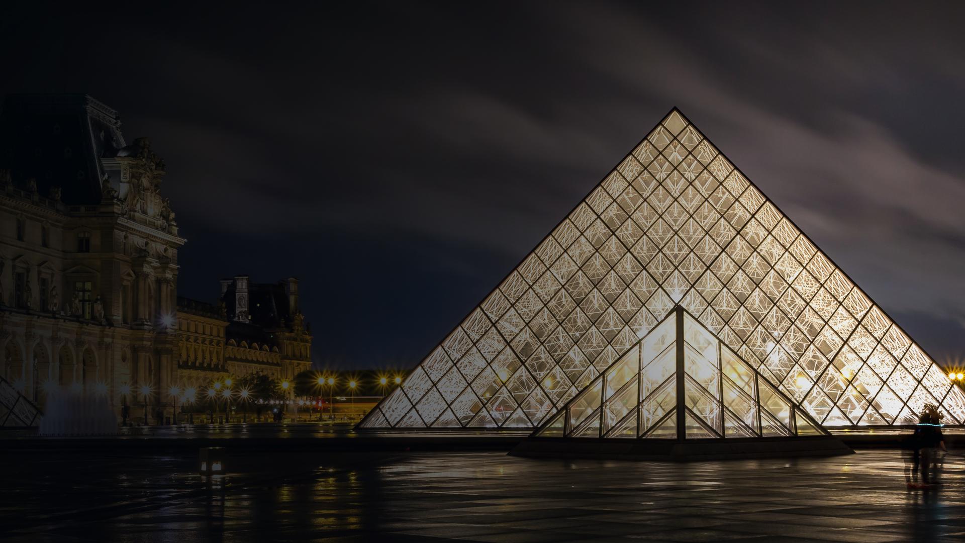 Building Modern Paris: An Esoteric Vision